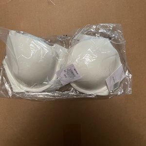 NWT Auden 32d bra